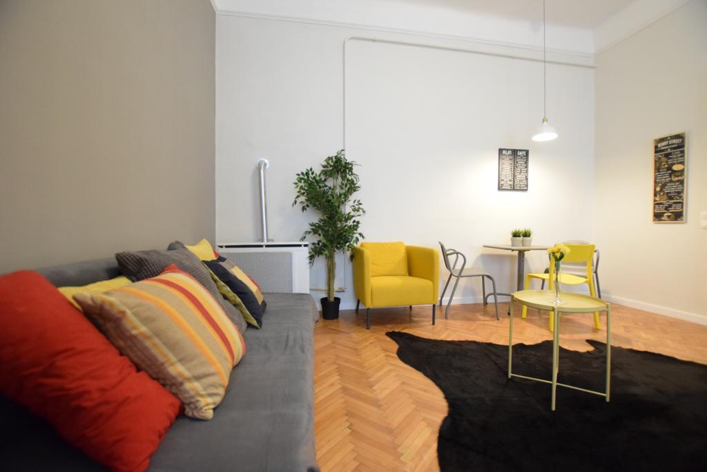 Standard Apartment By Hi5 - Chainbridge Budapeste Exterior foto